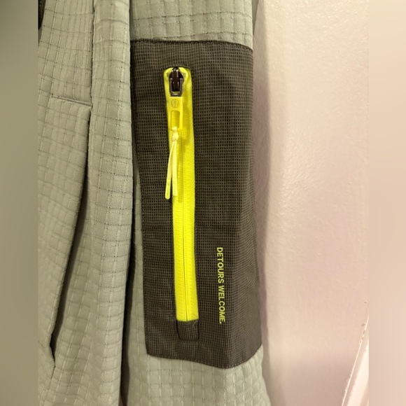 Lululemon hiking jacket - Picture 2 of 4